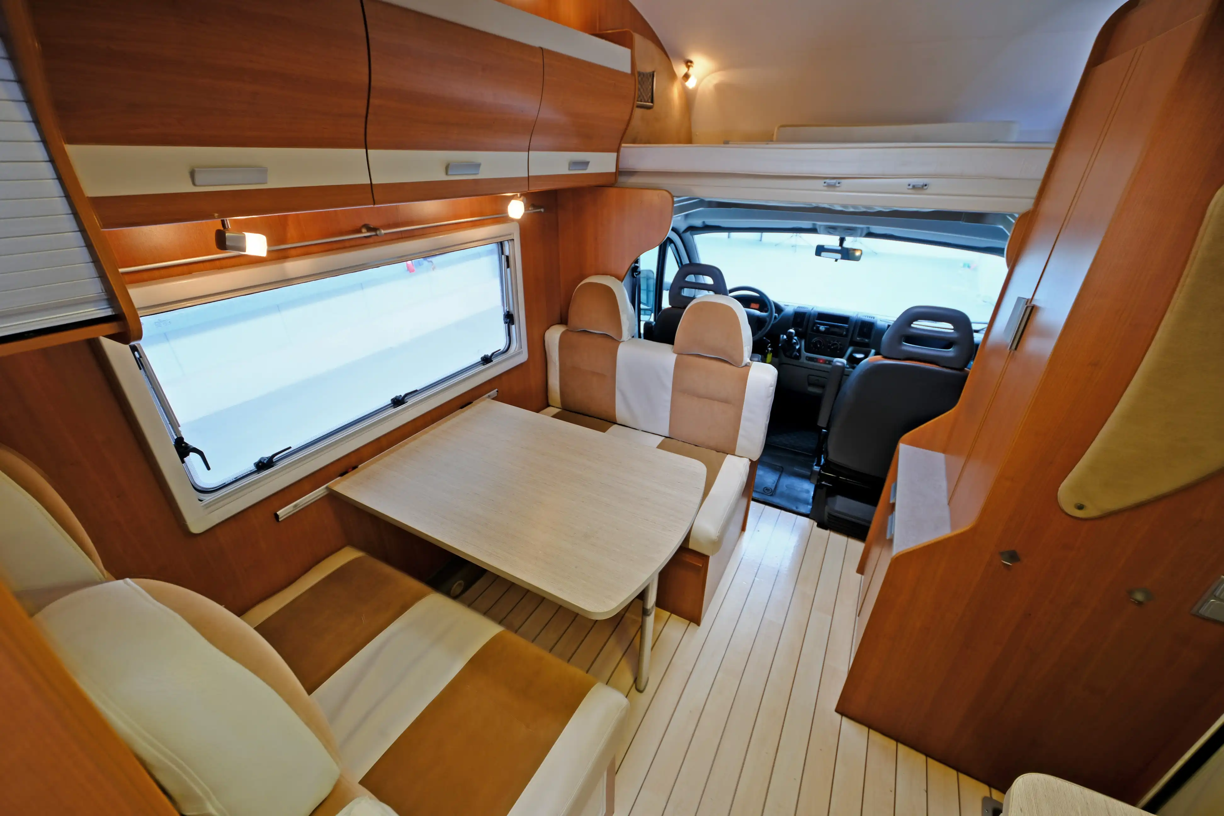PILOTE Aventura A 650 